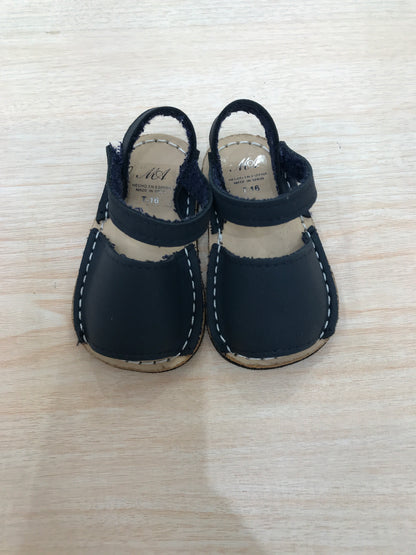 Minorchine Martin Aranda con strappo e fascia sul davanti