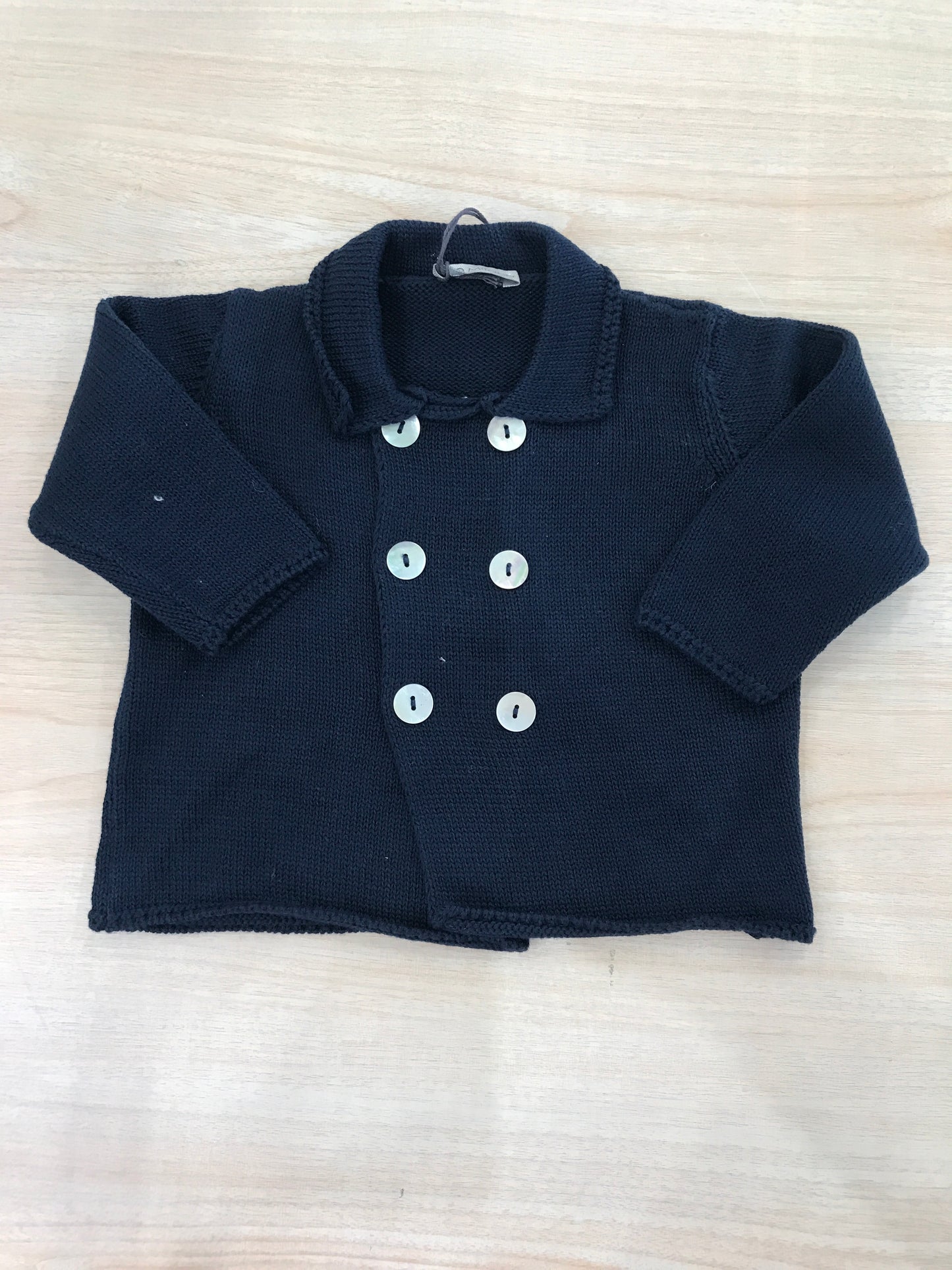 Cardigan Jo Milano in filo blu scuro con bottoncini sul davanti