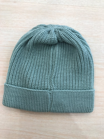 Cappello Baby Lord in lana verde a costa inglese con margherite ricamate
