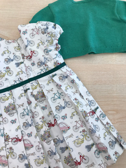 Abito Jo Milano in cotone mezza manica con pieghe e tanti piccoli disegni colorati con cardigan mezza manica in filo verde