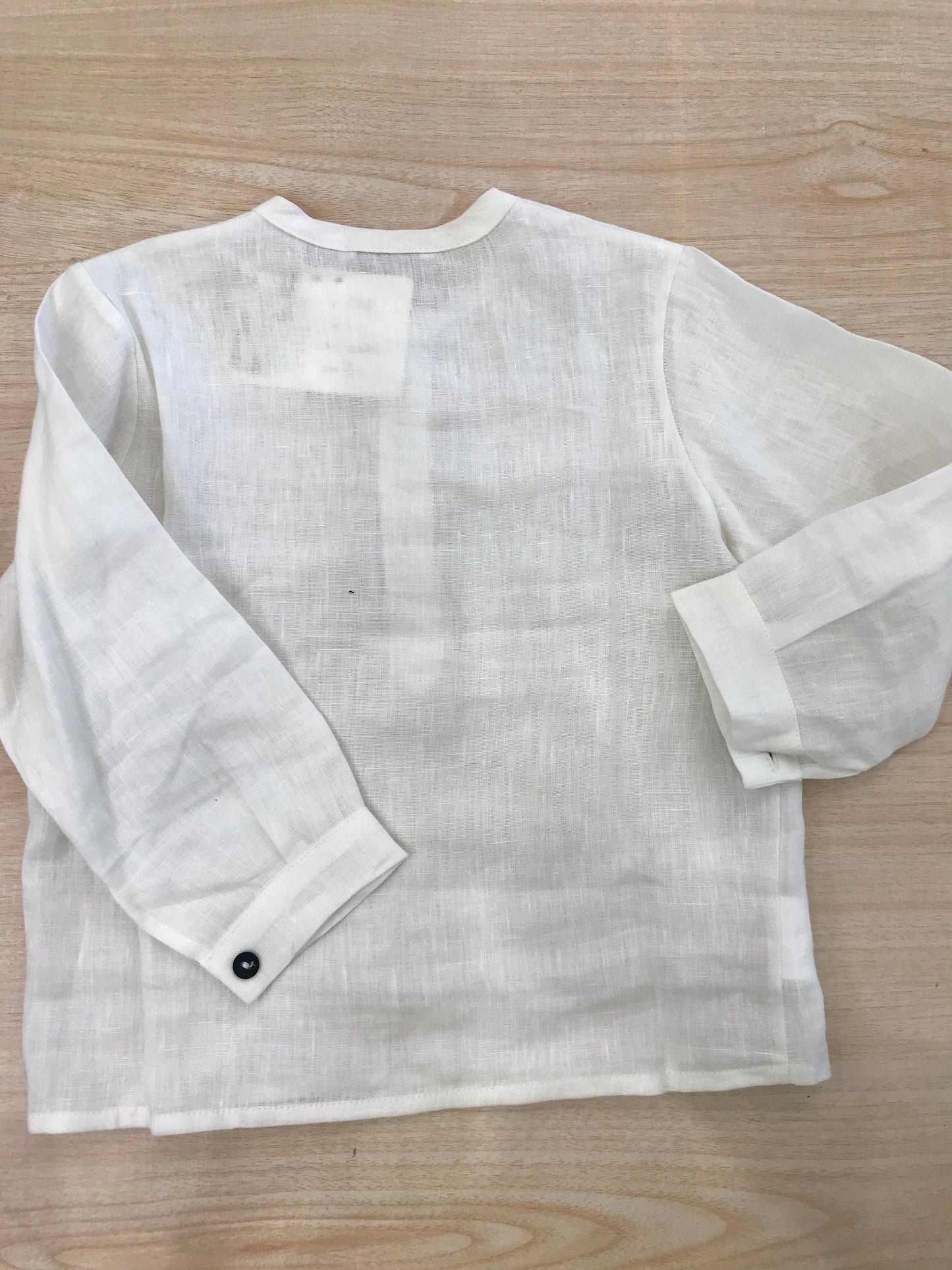Completo Colibrì due pezzi camicia manica lunga di lino bianco con bottoni blu con bermuda blu