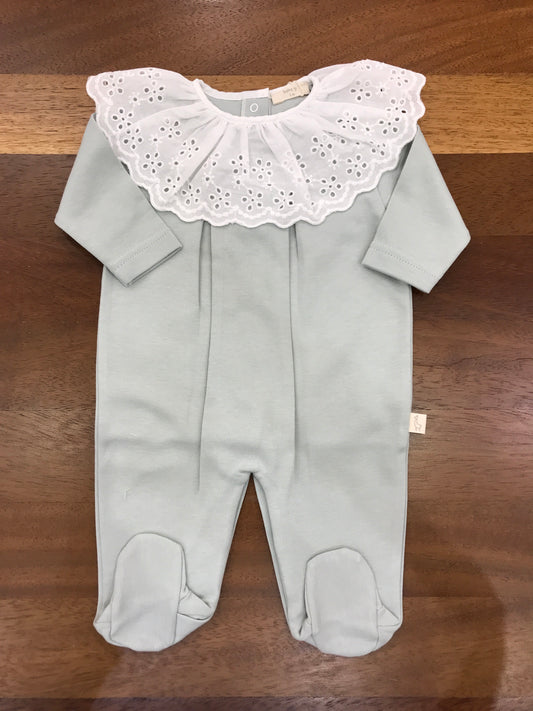 Tutina Baby Gi in cotone verde menta manica lunga gamba lunga con collo con rusche in san gallo