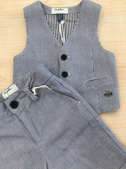 Completo Byblos gilet con bermuda a righe bianche e blu con tasche e bottoncini