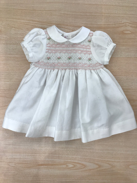 Abito Les Enfants de Gisele in cotone mella mezza manica a sbuffo con colletto tondo bianco con corpetto lavorato da punto smock rosa e verde con fiori ricamati