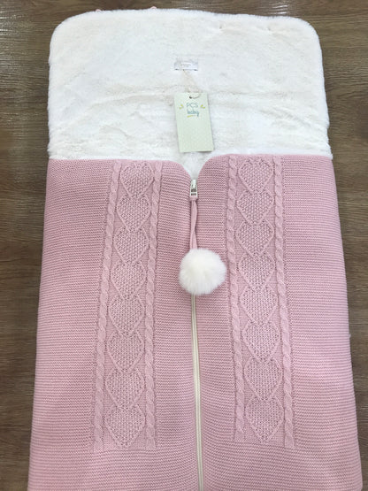 Sacco PCS con pelliccia interna con zip e con chiusura cappuccio e lavorazione sul davanti