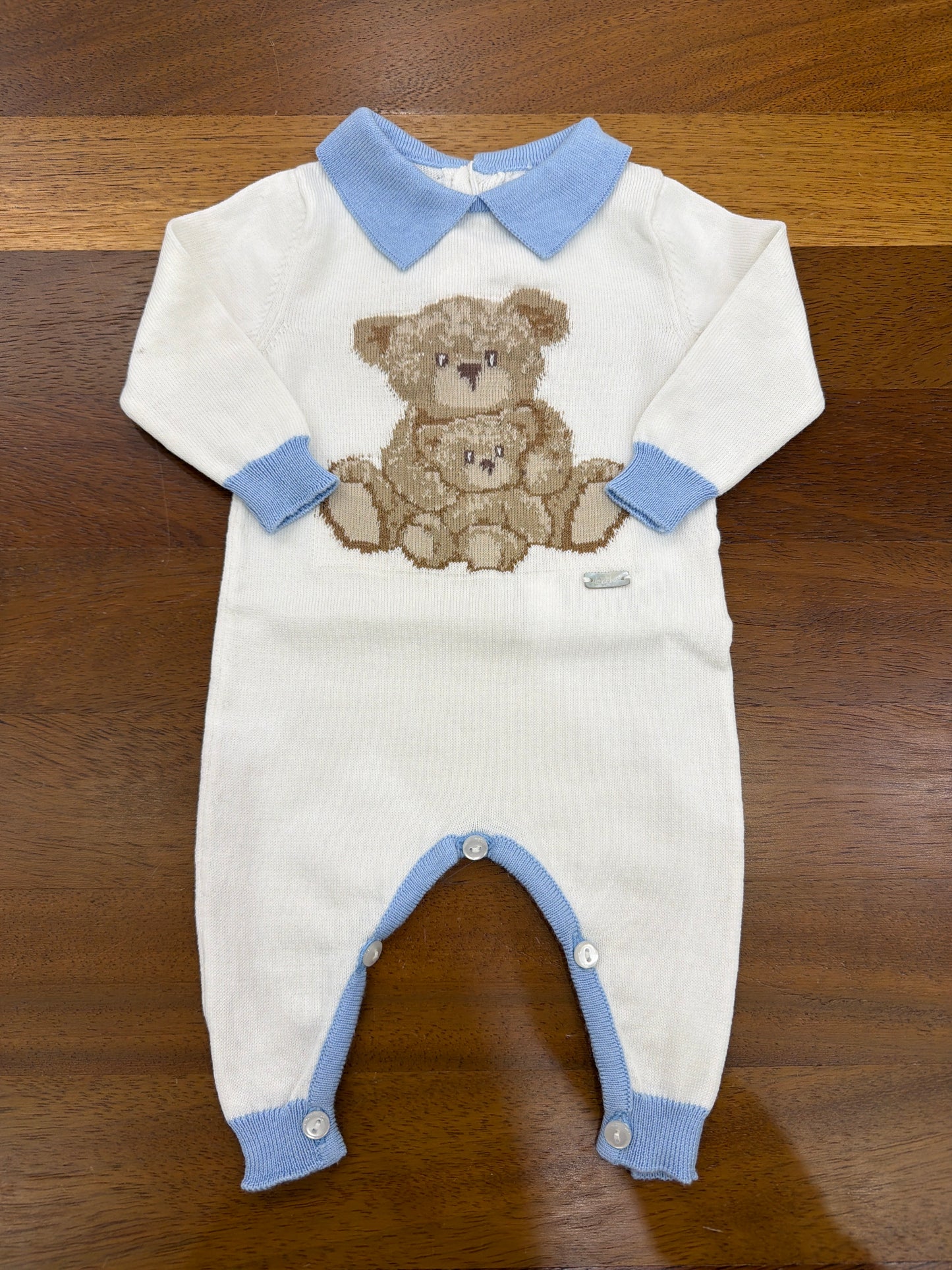 Tutina Le Bebè in filo manica lunga gamba lunga con dettagli in celeste con orsetti ricamati sul davanti