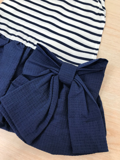 Abito Jo Milano in cotone a righe bianche e blu con gonna a sbuffo blu con fiocco laterale