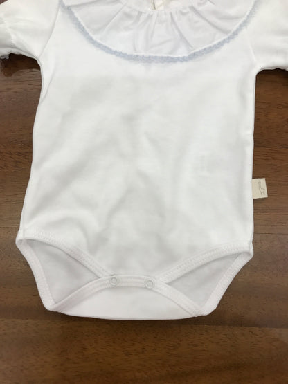 Body Baby Gi in cotone mezza manica con rusche collo con rusche rifinita in celeste