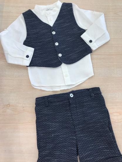 Completo Coccodè bermuda con gilet blu scuro con camicia manica lunga bianca