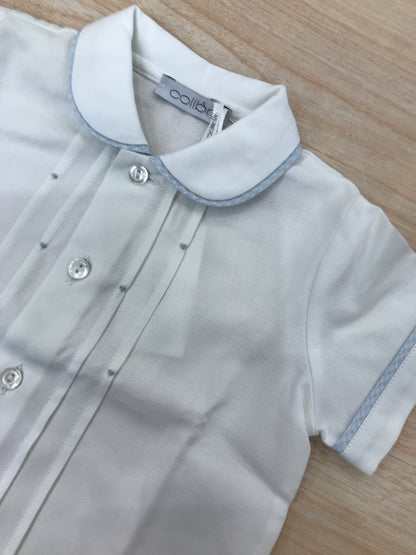 Camicia Colibrì mezza manica in cotone bianca con pieghe con con rifiniture celesti e pois sul davanti