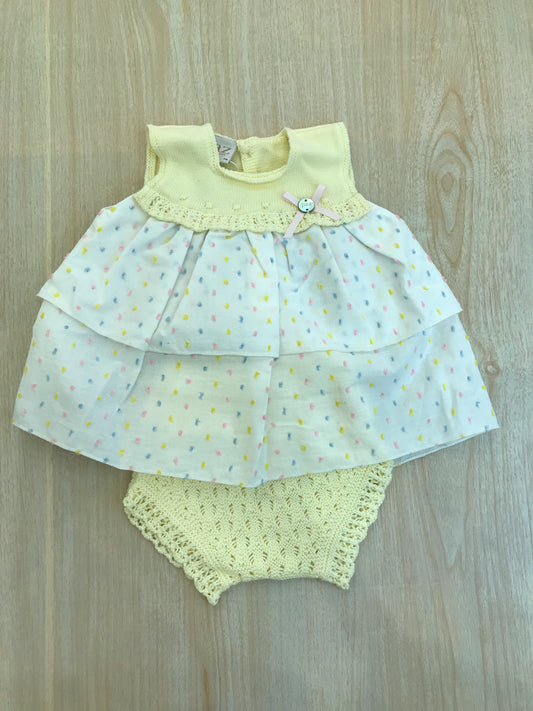 Completo Paz Rodriguez in filo giallo con pois colorati e culotte abbinata