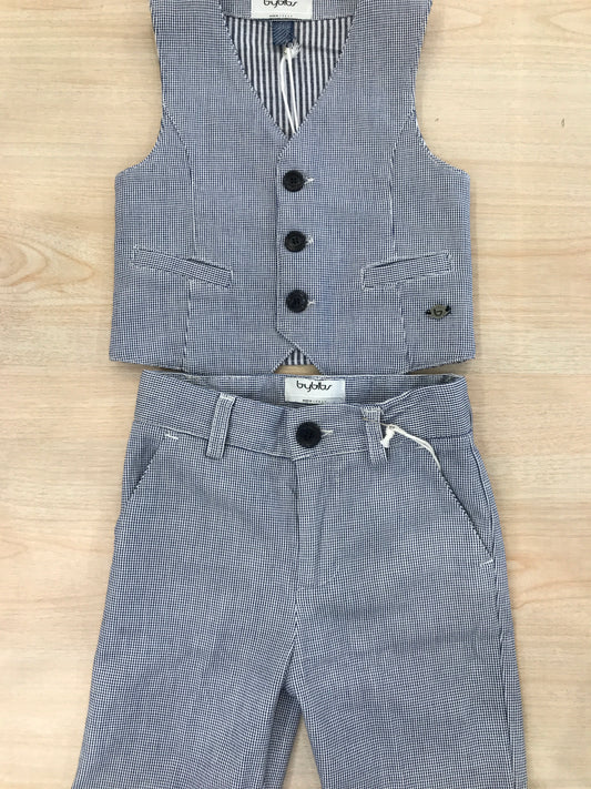Completo Byblos gilet con bermuda a righe bianche e blu con tasche e bottoncini