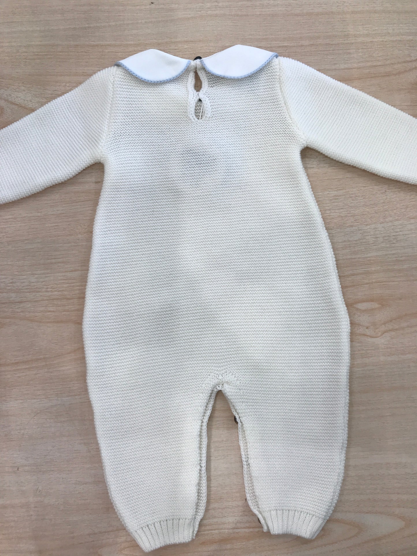Tutina Baby Lord intera panna con nodi d'amore e pois celesti e colletto rifinito celeste
