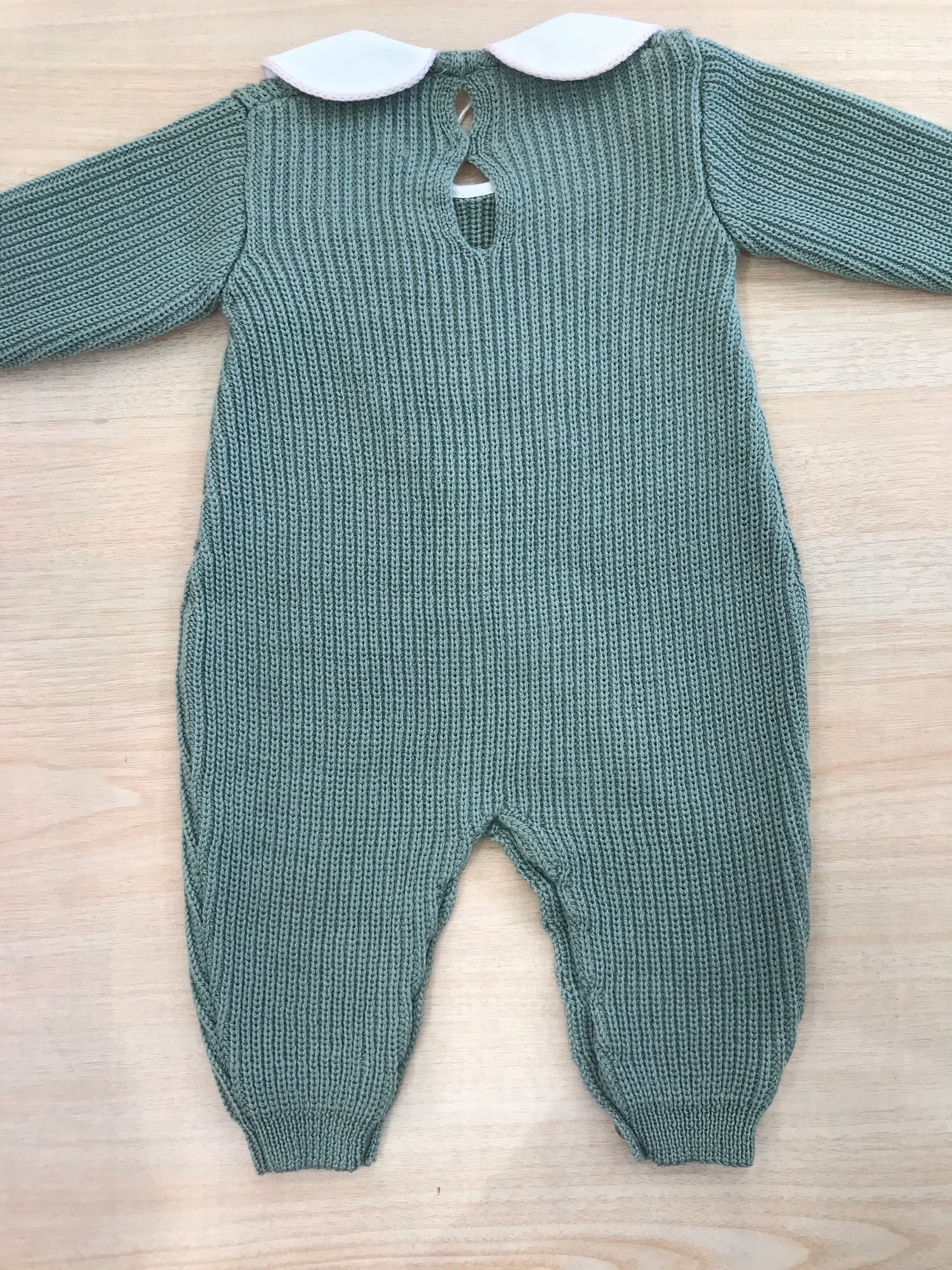 Tutina Baby Lord in lana manica lunga gamba lunga a costa inglese con cuore ricamato da margherite e colletto rifinito in rosa