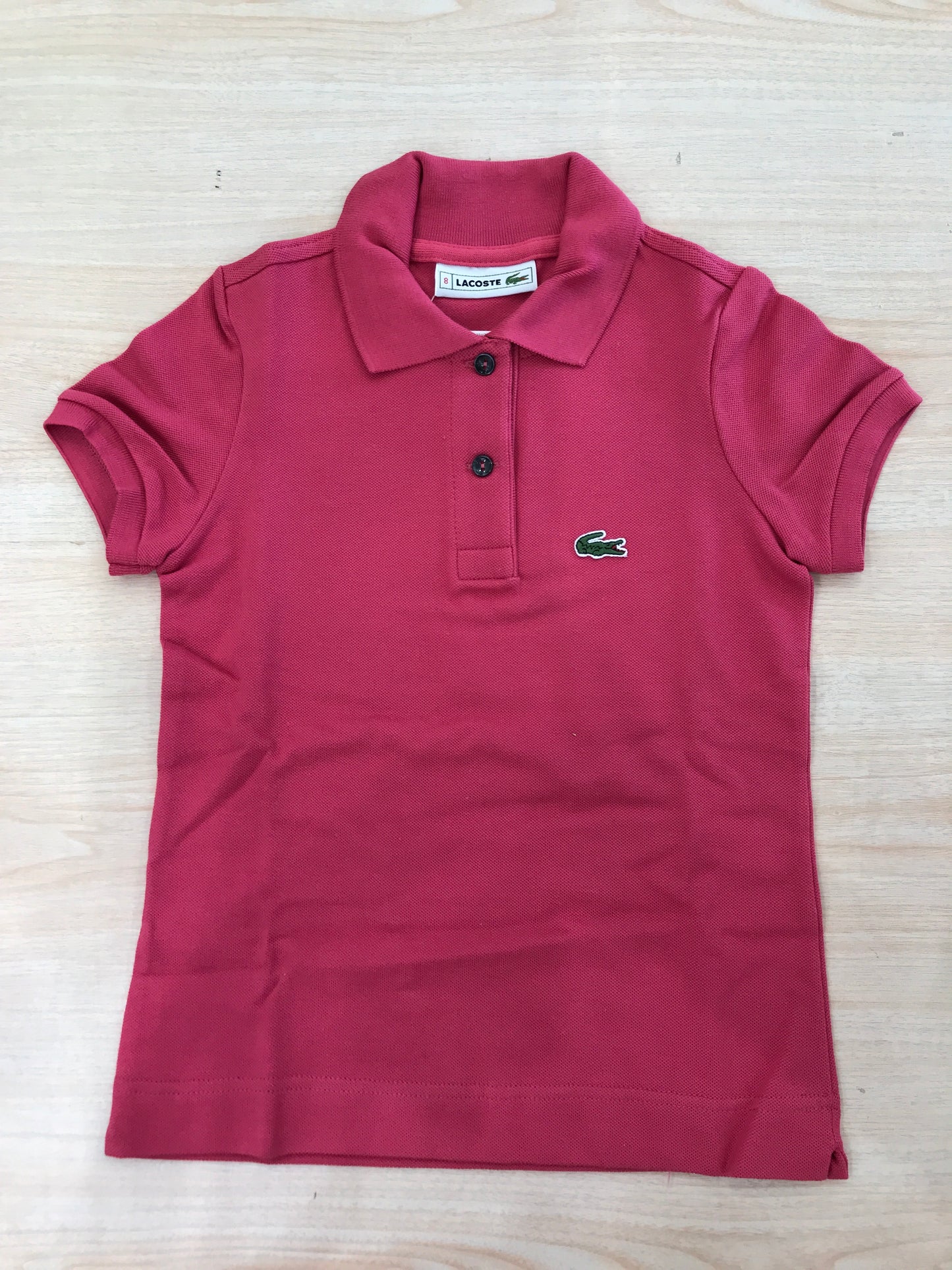 Polo Lacoste in cotone mezza manica con bottoncini e logo ricamato lateralmente unisex