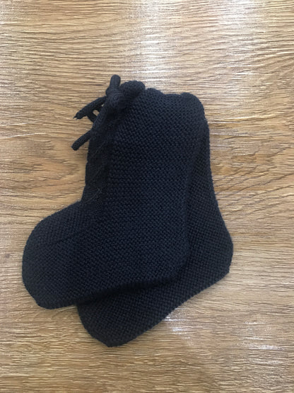 Babbucce PCS in lana blu con lavorazione sul davanti e fiocchetto