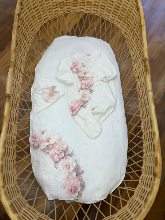 Coordinato nascita Sofija in caldo cotone con fiori