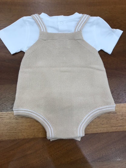 Pagliaccetto Nanan in filo beige con dettagli bianchi con maglietta in cotone mezza manica
