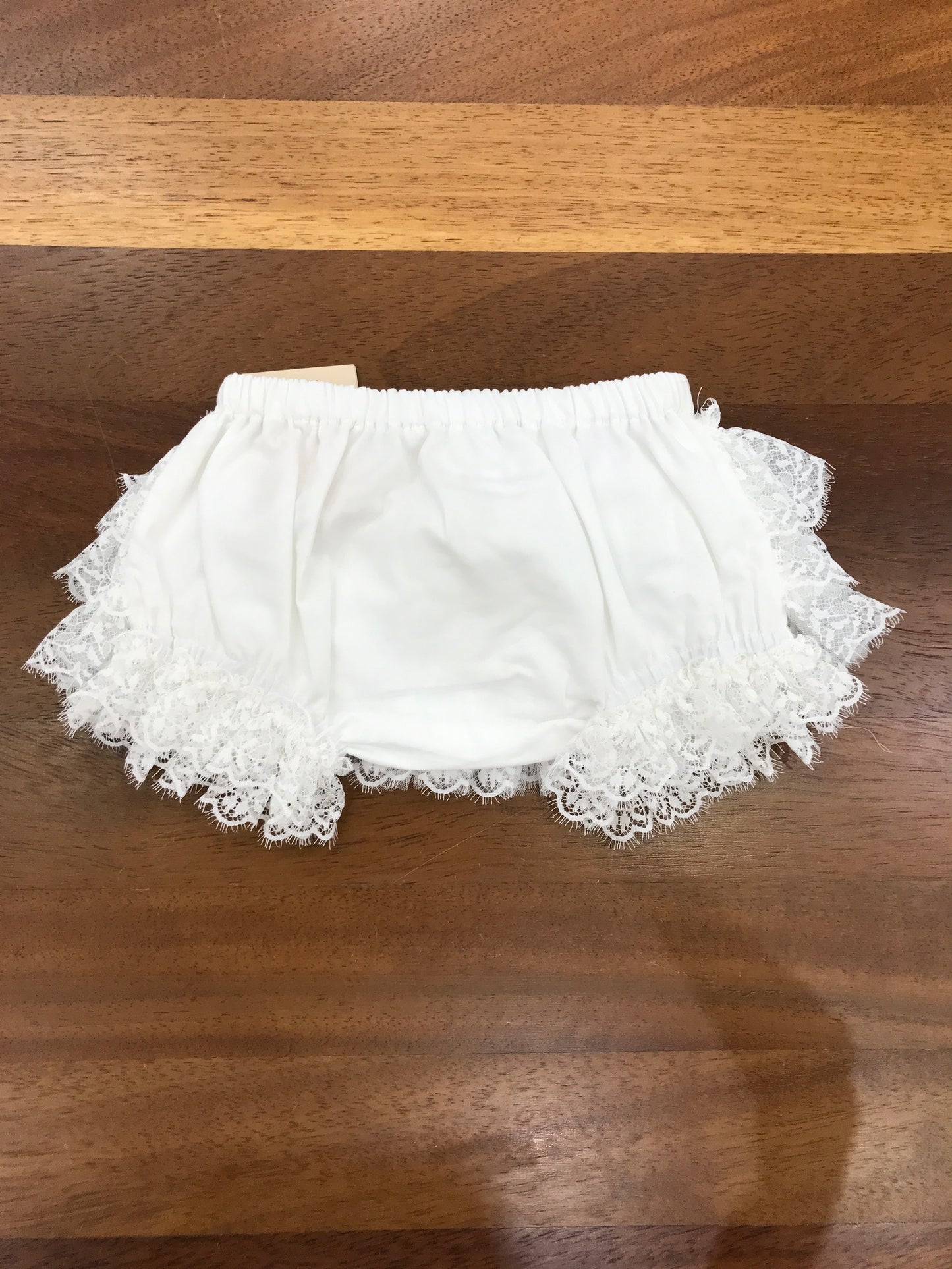 Culotte Pure in cotone con rusche in pizzo e fiocco sul retro