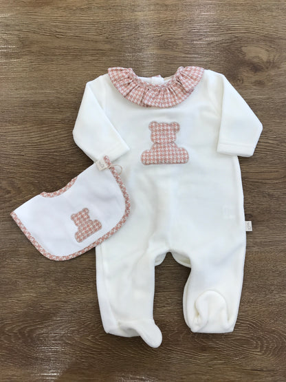 Tutina Baby Gi in ciniglia panna con rusche e orsetto a quadretti