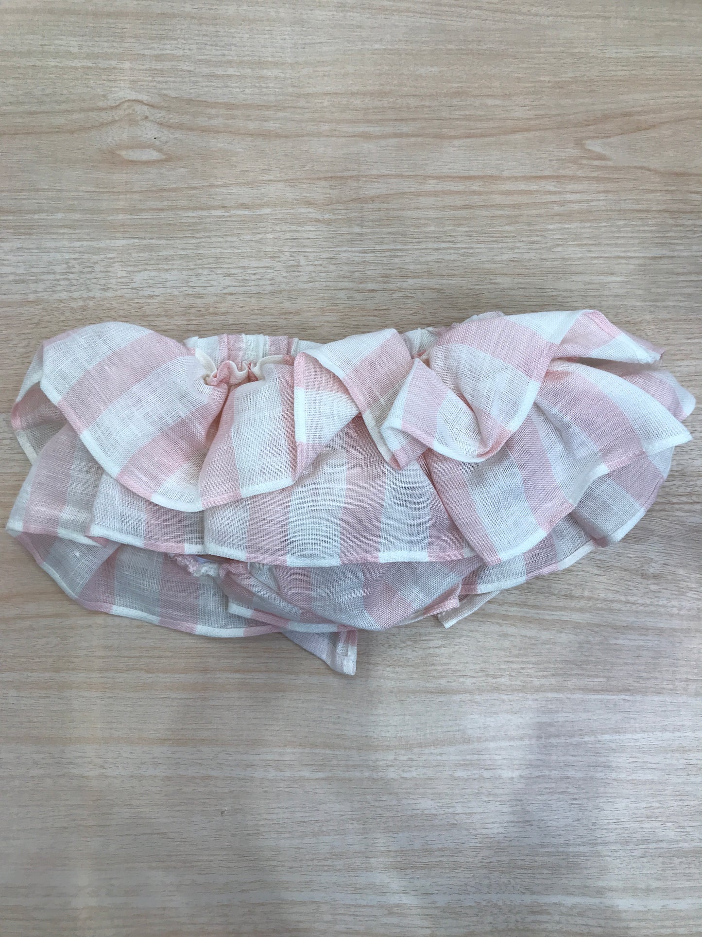 Culotte Fofettes in lino a righe bianche e rosa con rusche e fiocco sul retro