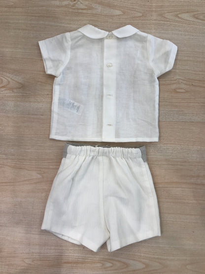 Completo Paz Rodriguez camicia mezza manica con pieghe con pantalone corto con fascia tortora