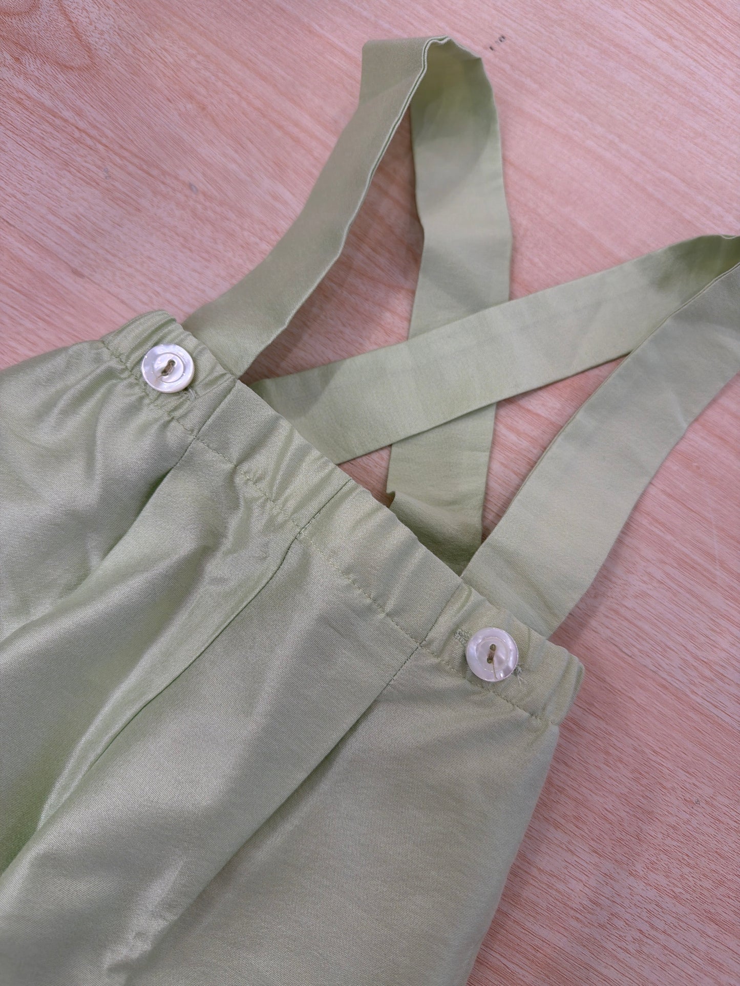 Pantalone Colibrì con bretelle ed elastico in vita