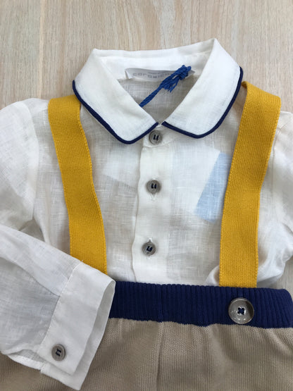 Completo Colori Chiari in filo salopette con bretelle e camicia manica lunga in lino