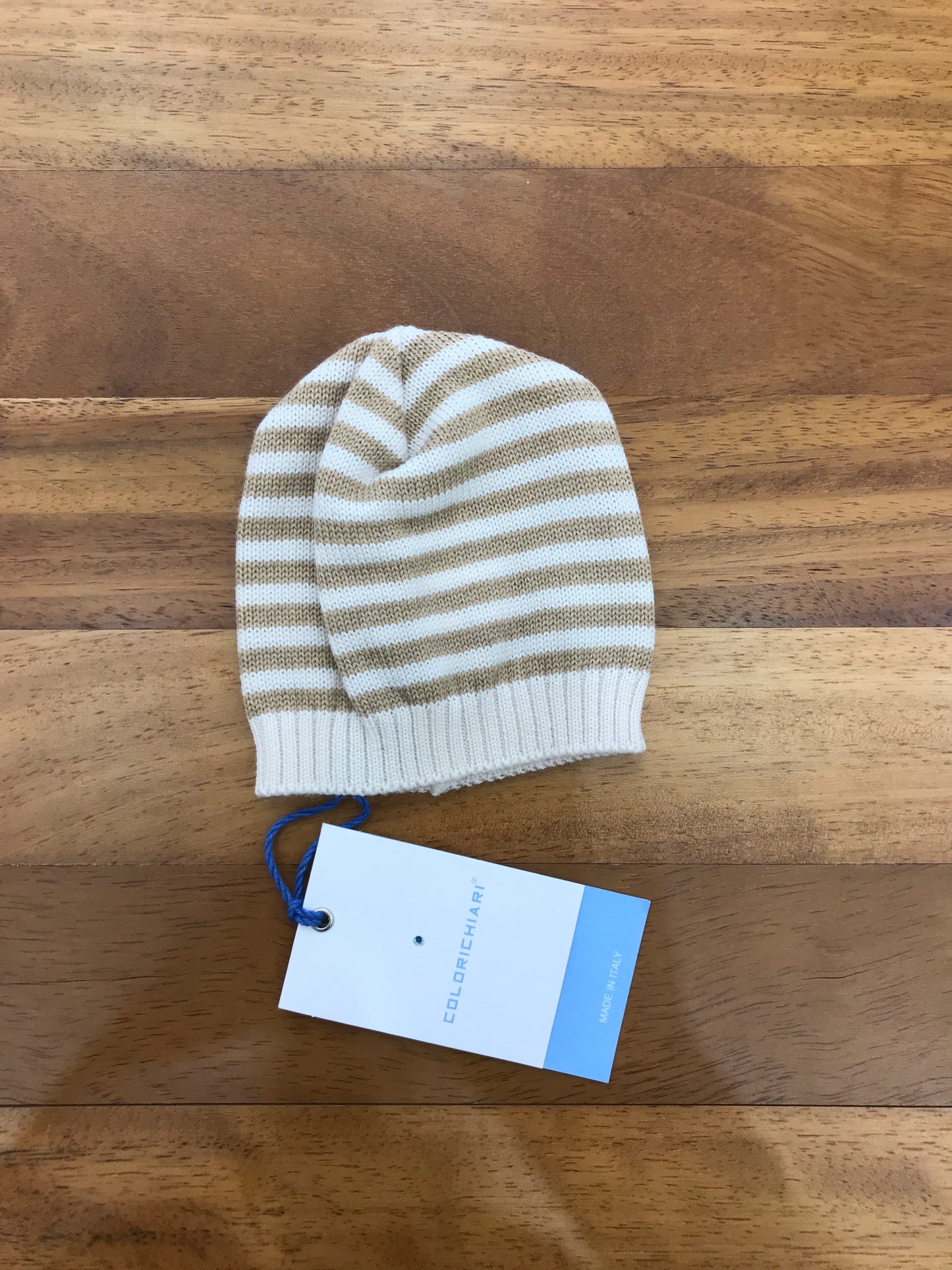 Cappellino colori chiari