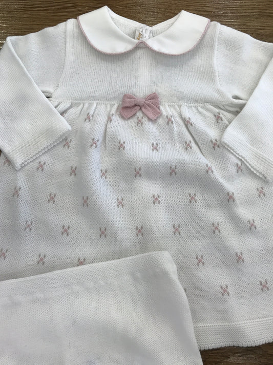Completo Baby Lord in filo due pezzi bianco con fiorellini ricamati e fiocchetto sul davanti
