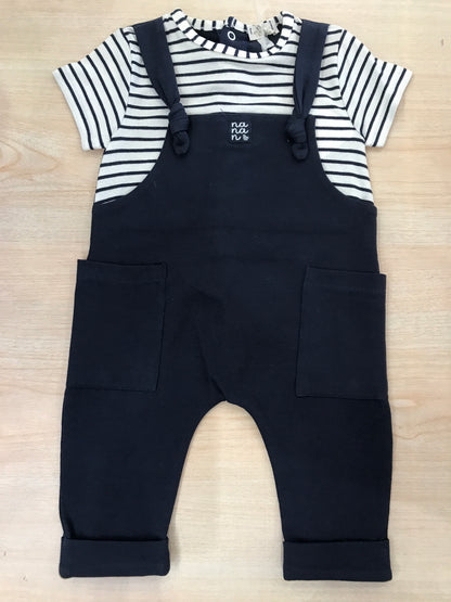 Pagliaccetto Nanan in cotone salopette blu con bretelle e t-shirt a righe bianche e blu