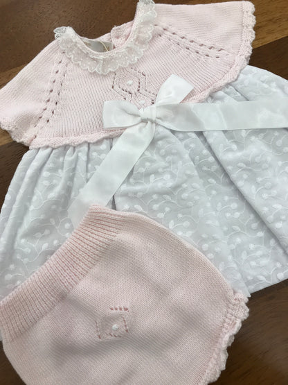 Completo PCS due pezzi in filo rosa abitino con corpetto rosa lavorato e bianco con culotte abbinata