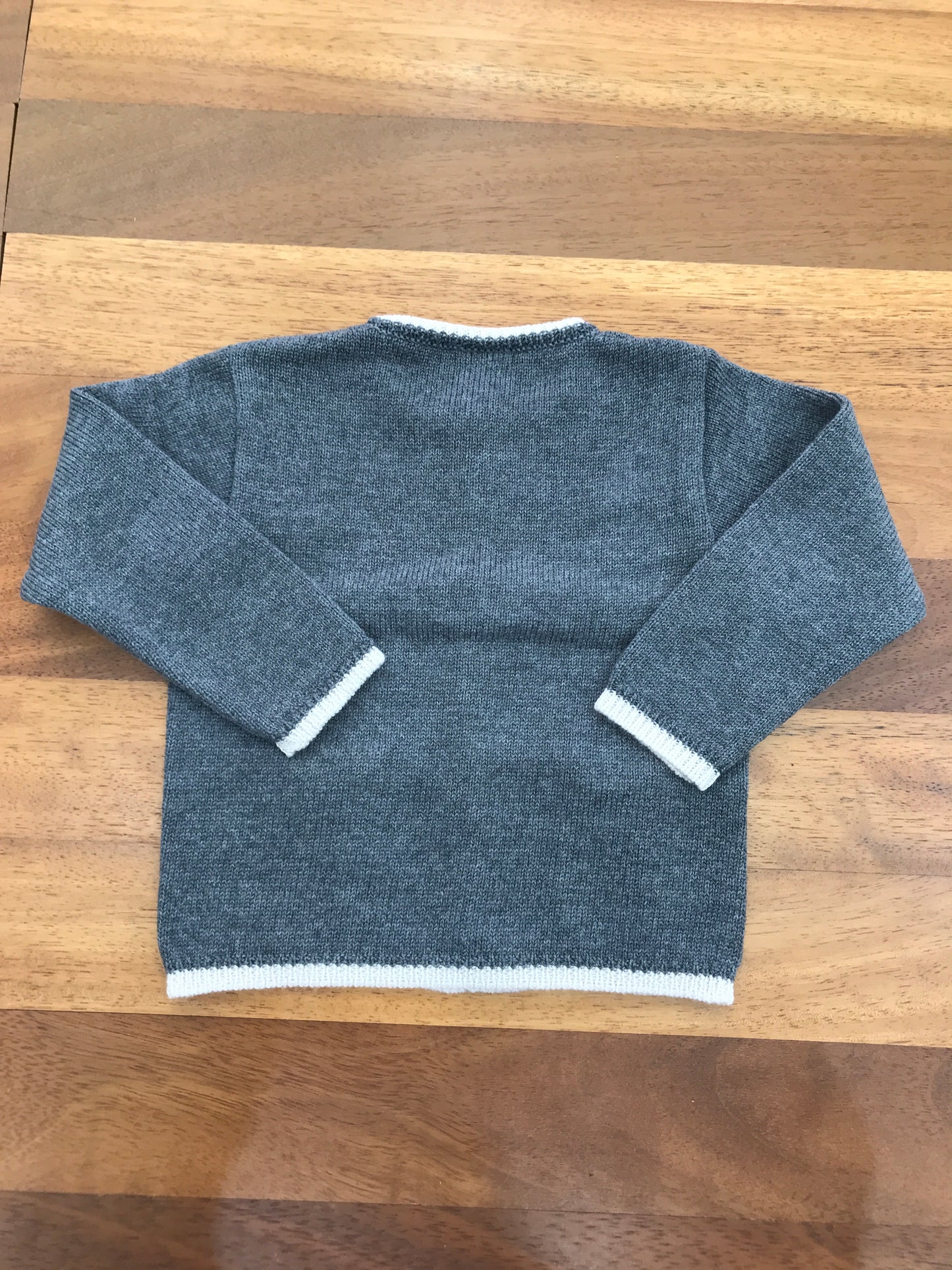 Cardigan Paz Rodriguez