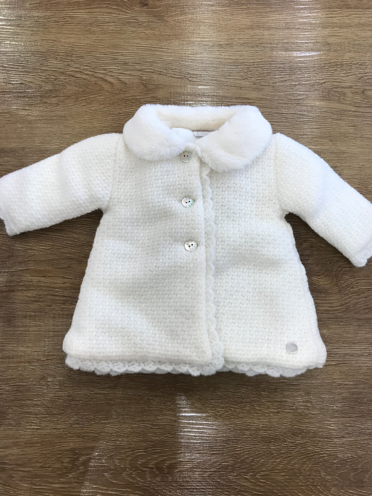 Cappotto Paz Rodriguez in lana foderato con collo in pelliccia e smerlo
