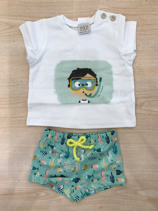 Completo Paz Rodriguez due pezzi t-shirt mezza manica con disegno colorato sul davanti con costume verde con disegni e laccio in giallo