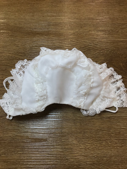 Cuffia Pure panna completamente ricoperta da pizzo con laccio sotto collo