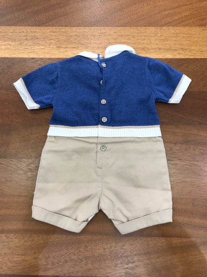 Pagliaccetto Colori Chiari in filo e cotone blu e beige mezza manica collo tondo bianco con zampe di cani ricamate sul davanti