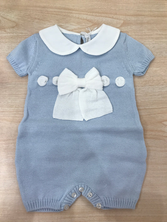 Pagliaccetto Baby Lord in filo mezza manica con passanastro e fiocchetto bianco