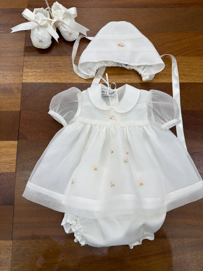 Abitino Piccola Giuggiola in organza in seta panna con culotte con roselline ricamate