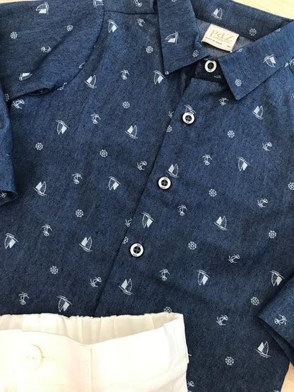 Completo Paz Rodriguez in cotone camicia manica lunga blu scuro con disegni sul davanti con bermuda bianco