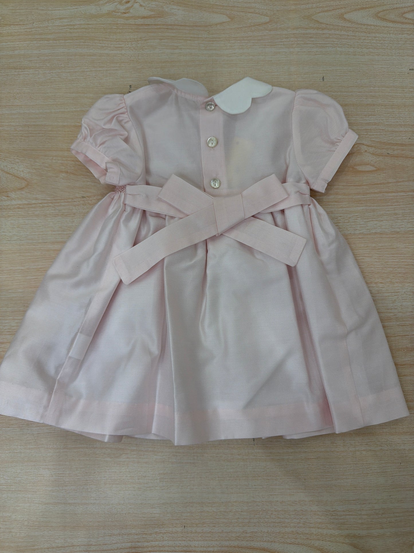 Abito Les Enfants de Gisele mezza manica a sbuffo con colletto con rose e corpetto ricamato  con punto smock e rose