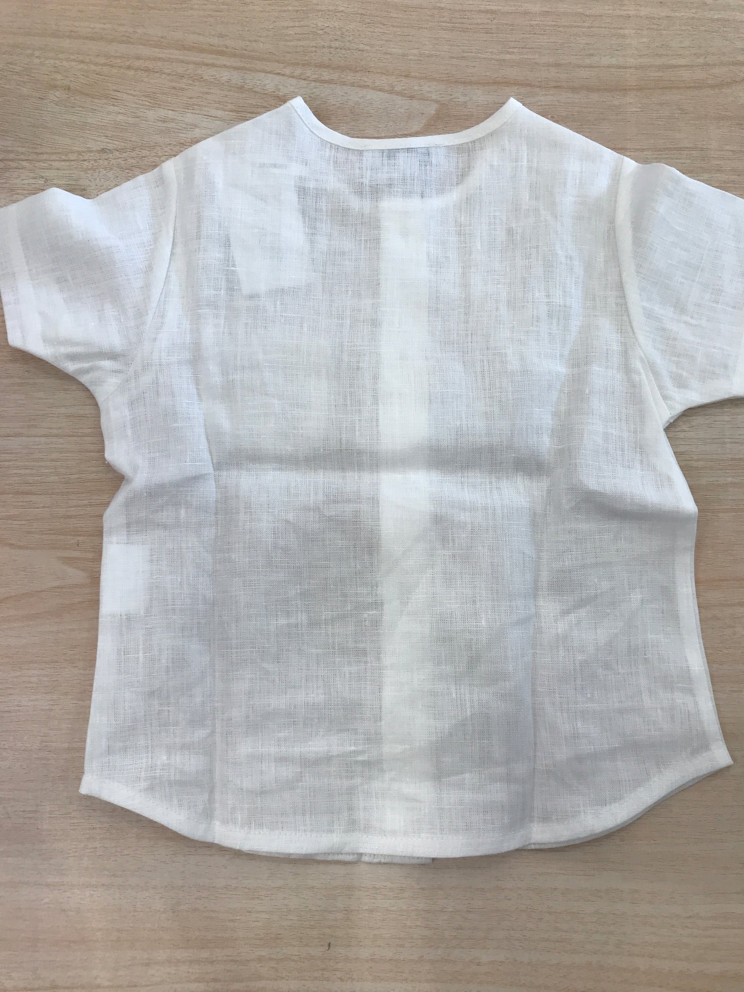 Camicia Colibrì in lino mezza manica con taschino laterale e bottoncini sul davanti