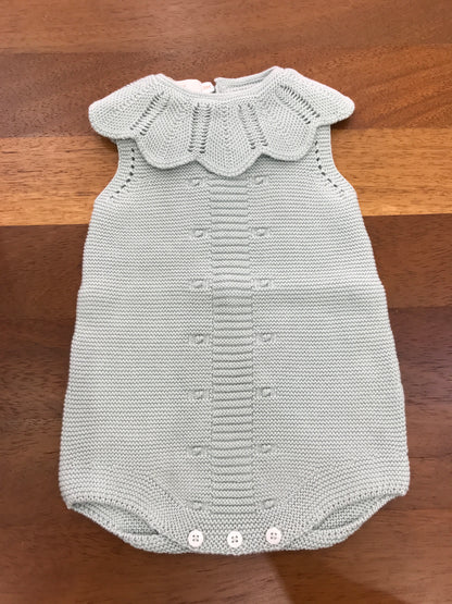 Pagliaccetto PCS in filo di cotone verde menta con collo con rusche traforata