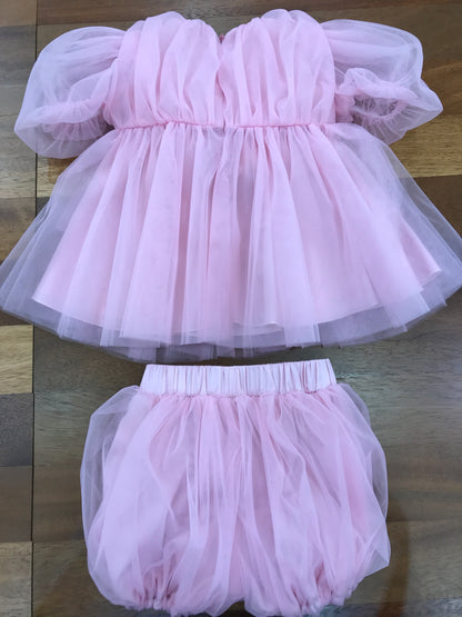 Completo a'lapage in tulle blusa con manica a sbuffo con fiocco grande in tulle con culotte abbinata