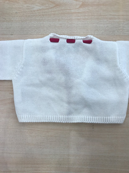 Cardigan Piccola Giuggiola in filo bianco con laccio fucsia