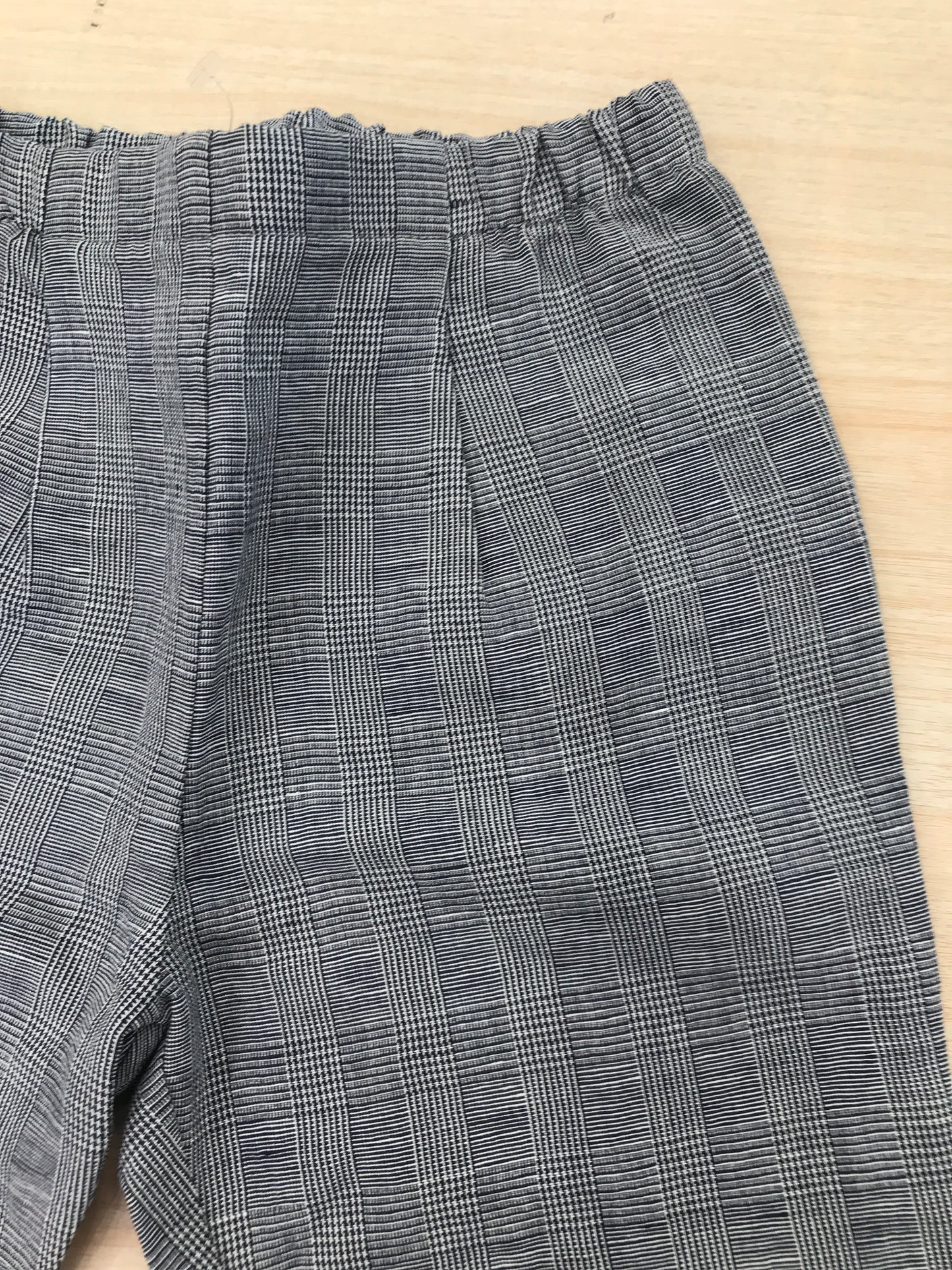 Pantalone Colibrì in cotone blu scuro a quadroni con rifiniture bianche