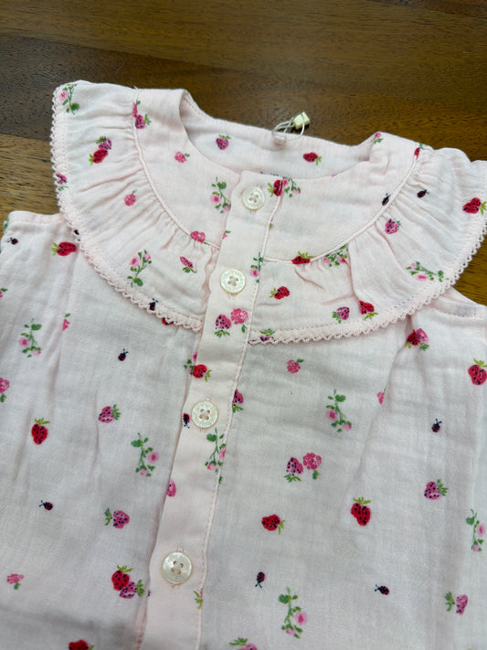 Completo Petit Bateau in mussola due pezzi collo con rusche rosa decorato da roselline con abbinata culotte