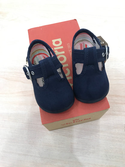 Scarpa Victoria in tela blu scuro con occhielli e fibietta