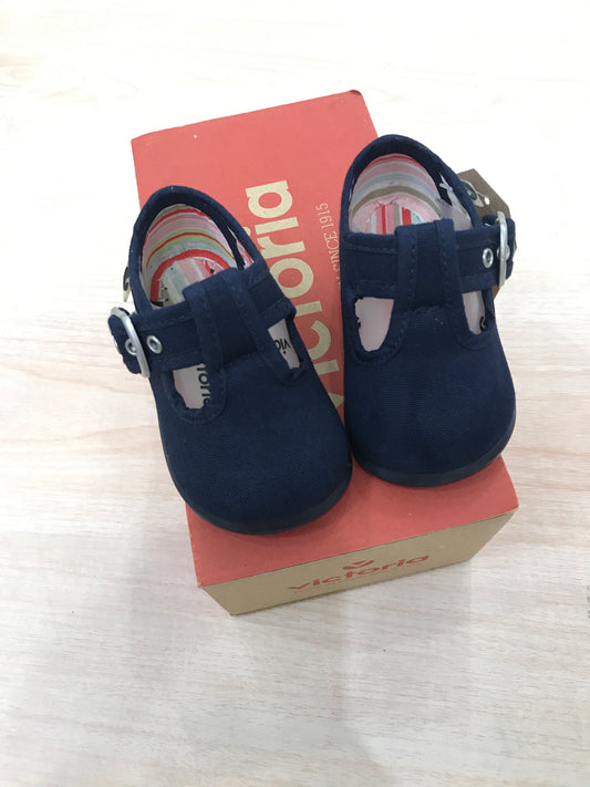 Scarpa Victoria in tela blu scuro con occhielli e fibietta