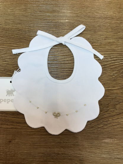 Bavetta Pepecè in piquet smerlata con pois e piccolo fiocchetto in beige